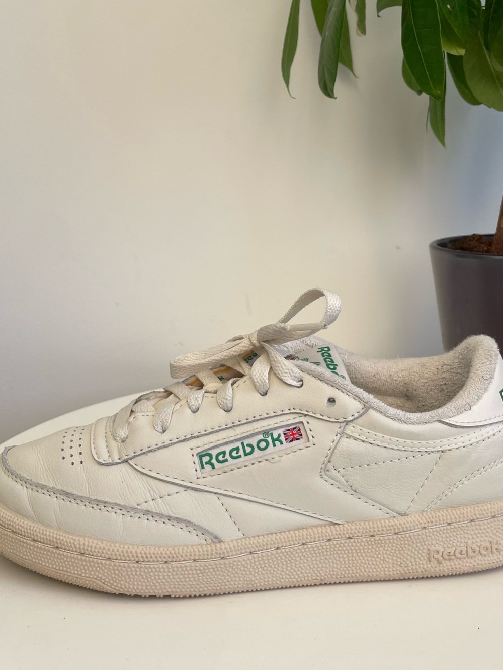 Women Size 8 Reebok Club C 85 Vintage Chalk Glen Green Shoes